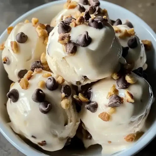 Peanut Butter Greek Yogurt Bites